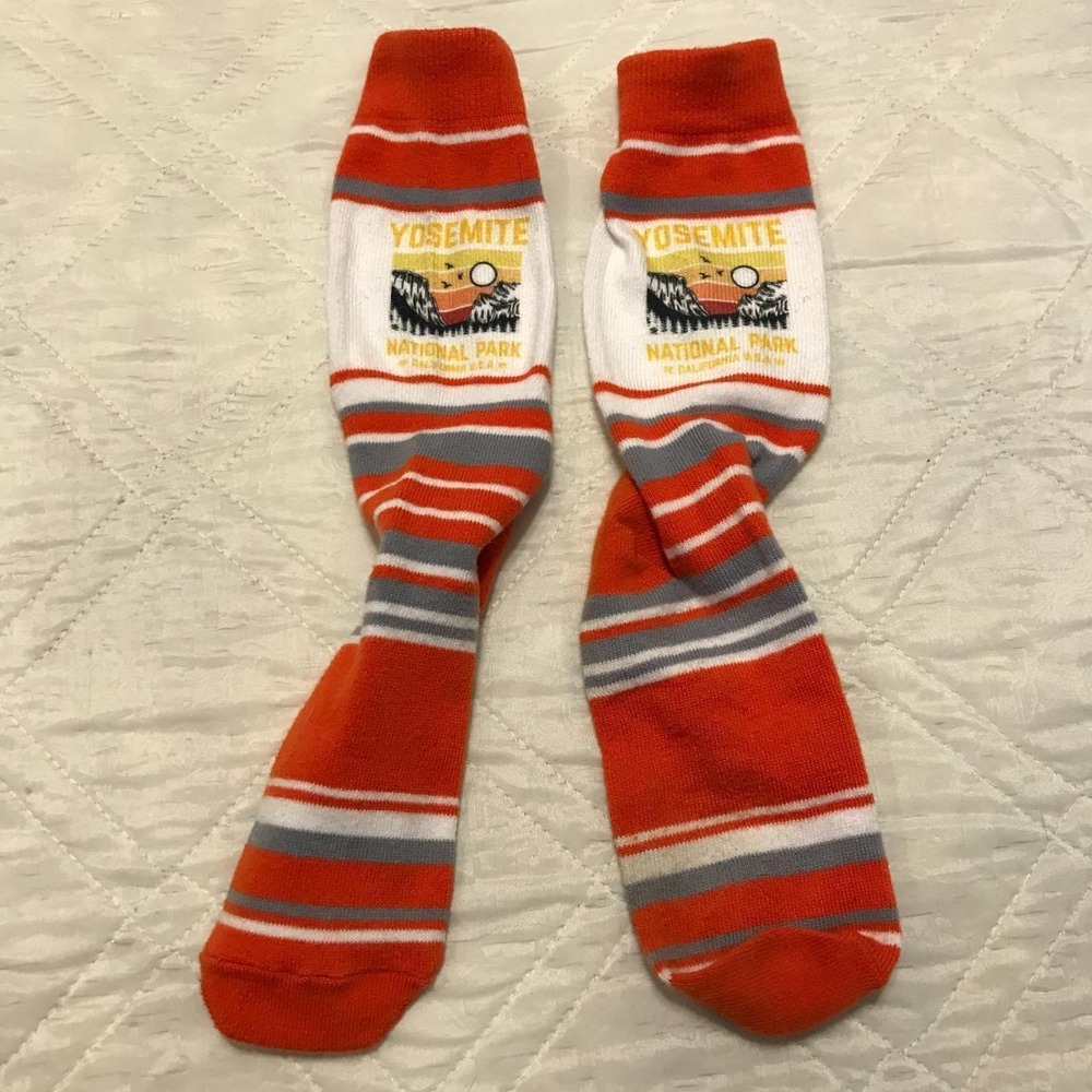 Vintage Yosemite National park‎ socks